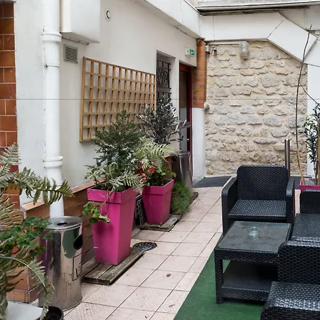 De L'europe 2* Paříž