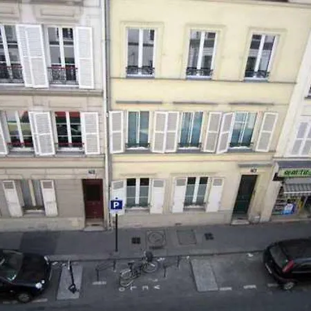 De L'europe 2* Paryż