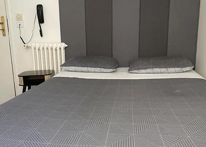 ドゥ ルーロップ ホテル パリ