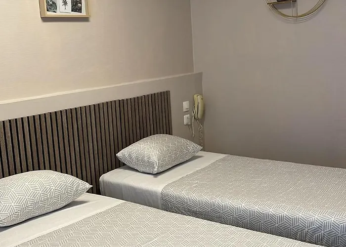 ホテル ドゥ ルーロップ