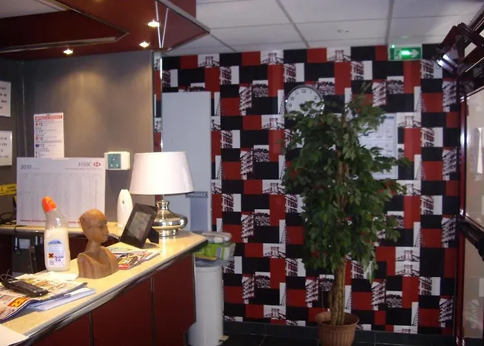 ドゥ ルーロップ ホテル